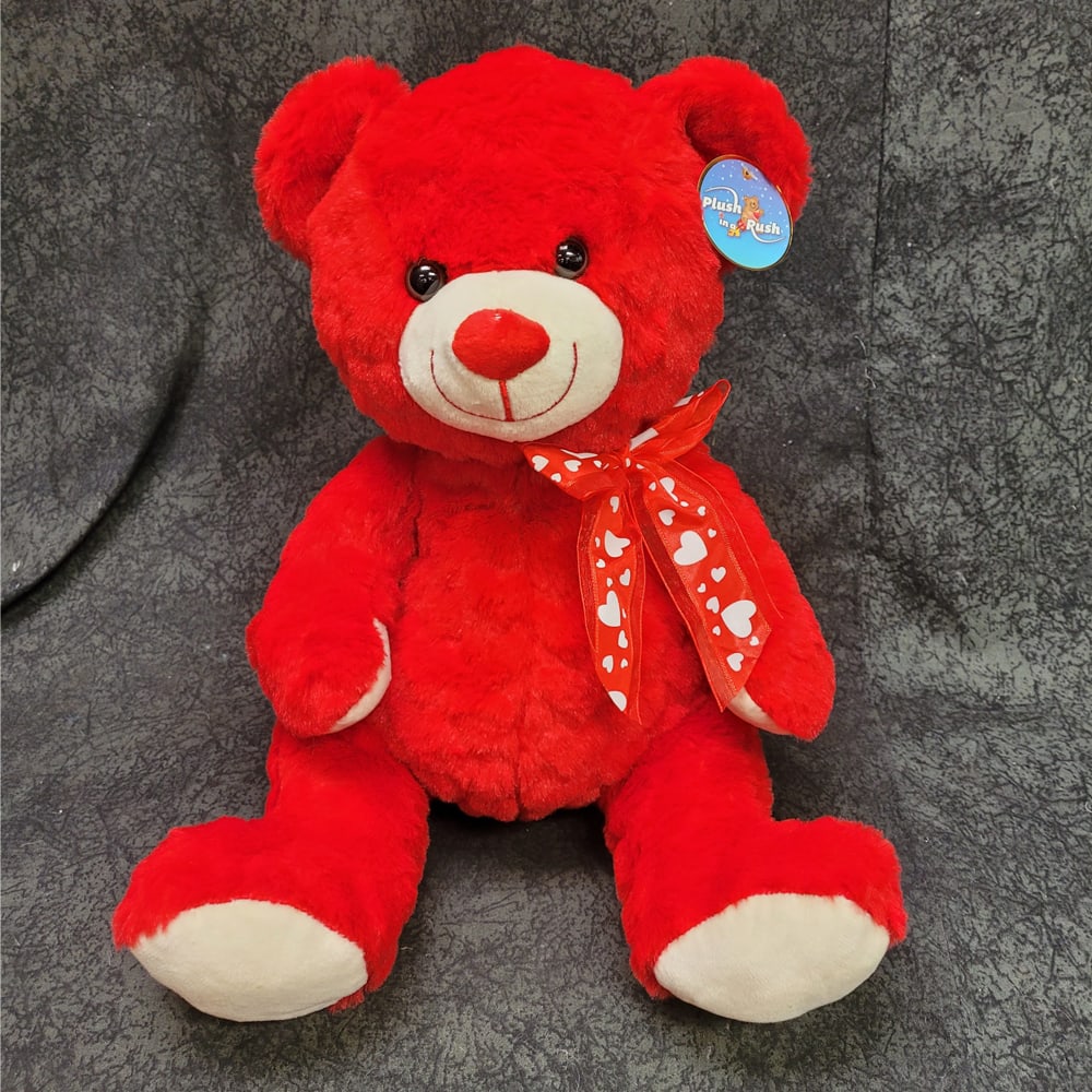 V560 - Red Heart Fur Bear