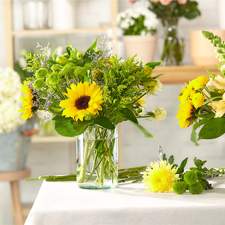 Rustic Wildflower – A Florist Original