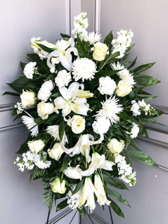 Standing Spray 512 Flower Bouquet