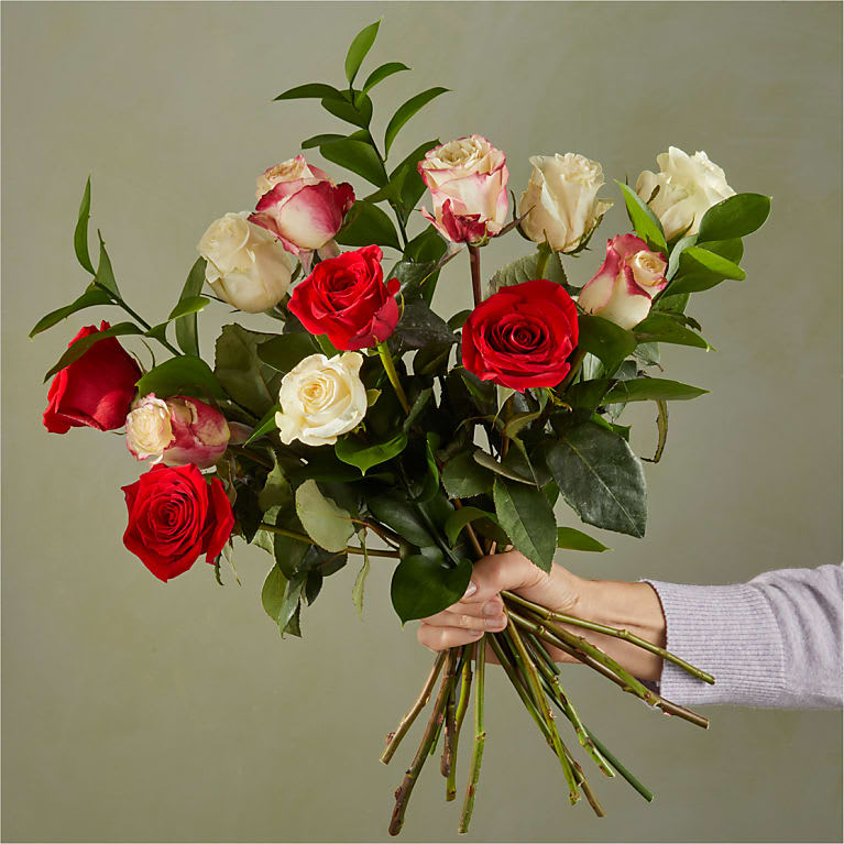 Santa Baby Rose Bouquet