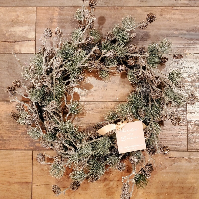 Pine Wreath with Silver, 20" Flower Bouquet