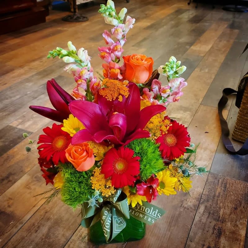 August Cube Bouquet