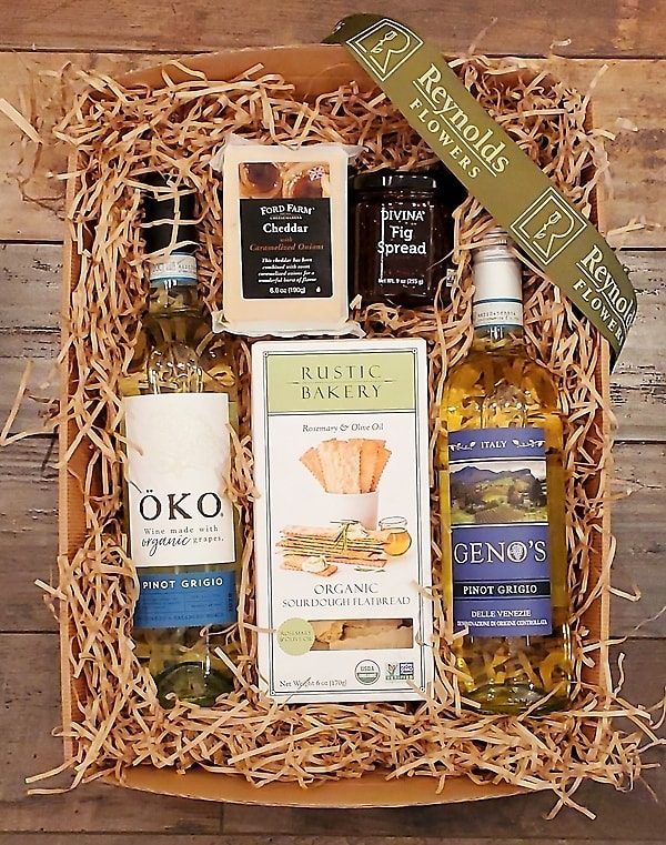 Pinot Grigio Basket Flower Bouquet