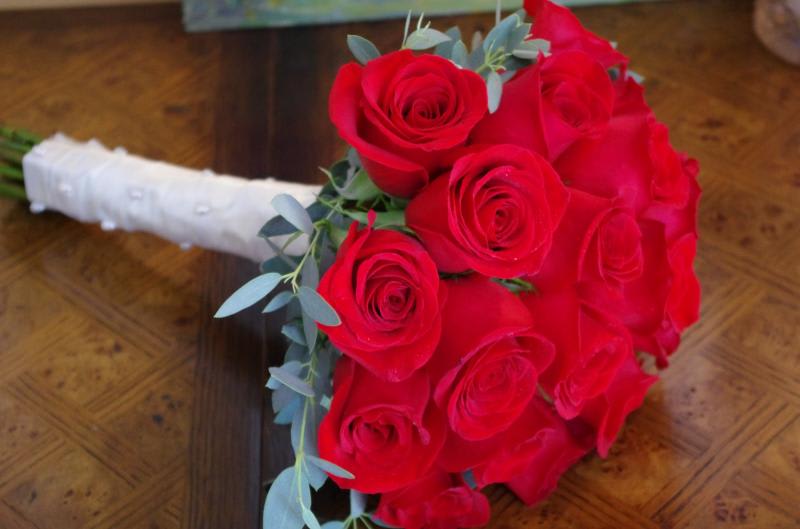 Red Rose Euro-wrap Flower Bouquet