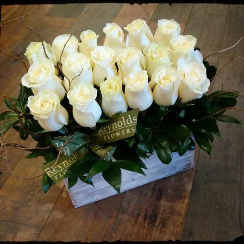 Dozen-and-a-half (18) White Mondial Rose Box Bouquet Flower Bouquet