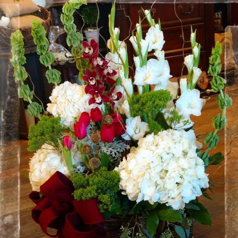 Christmas Foyer Bouquet