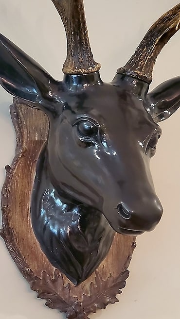 Deer, Wall Mounted Deer Bust Flower Bouquet