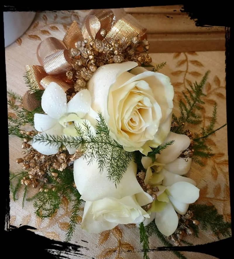 CORSAGE, WHITE AND GOLD Flower Bouquet