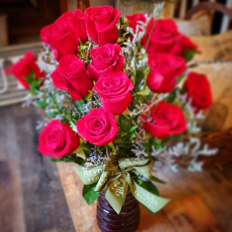 Premium 18 Long Stemmed Red Roses Bouquet