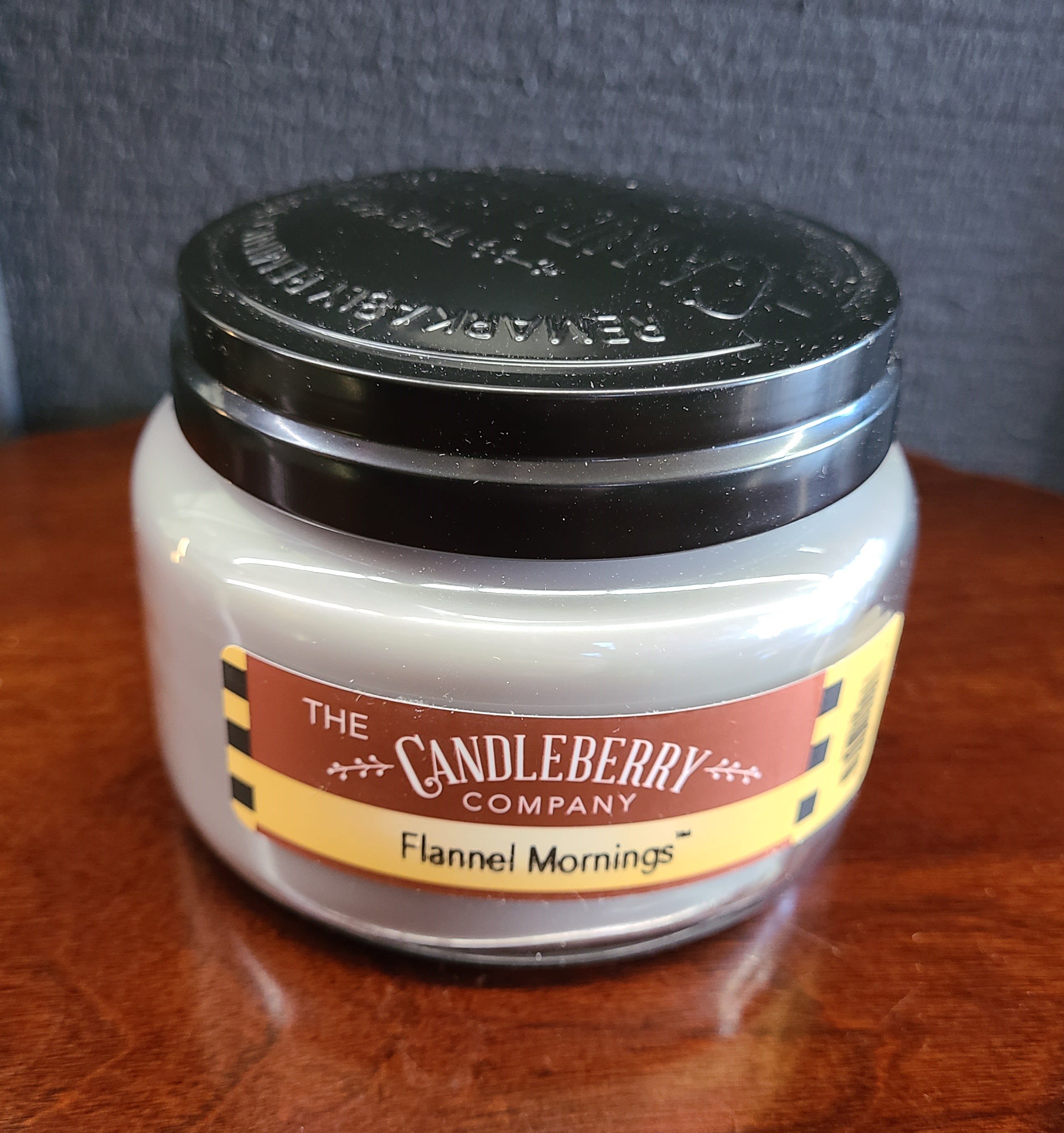 Candleberrry Flannel Mornings Flower Bouquet