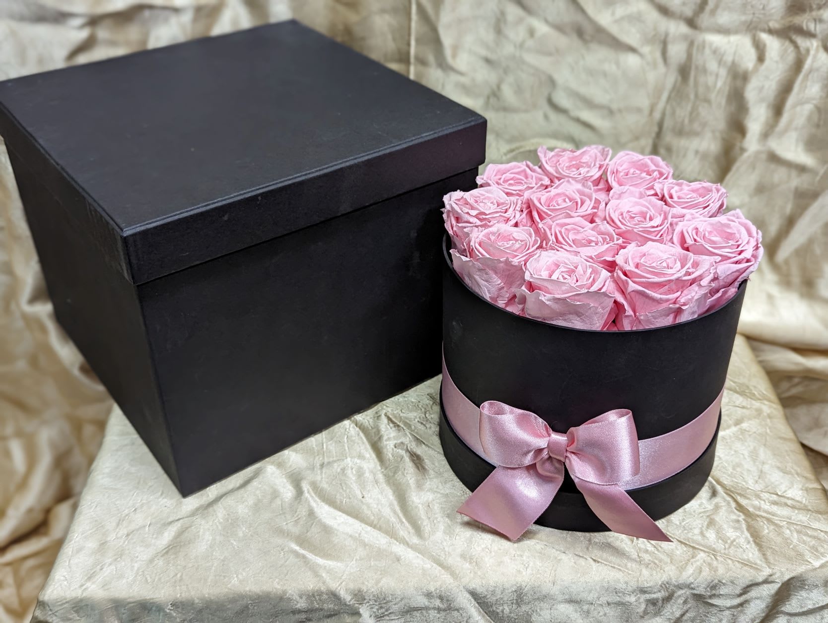 A Perfect Dozen Flower Bouquet