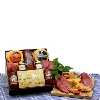 Hearty Favorites Meat & Cheese sampler