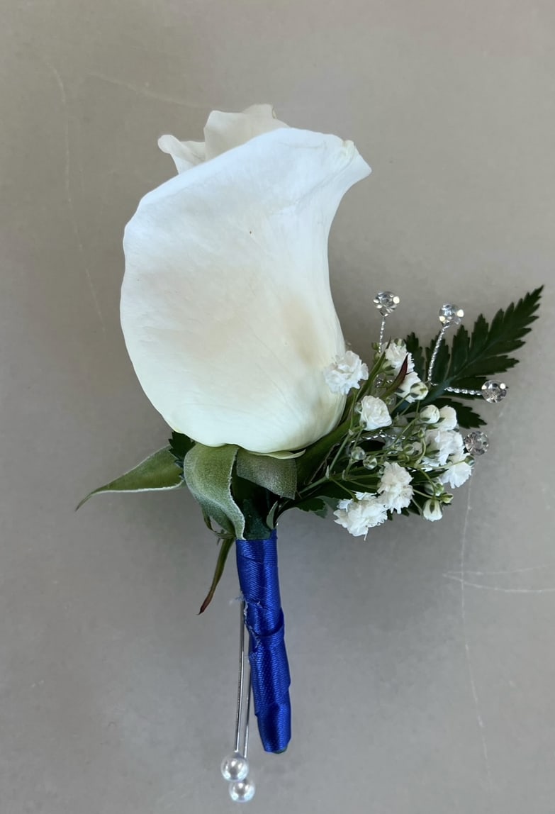 Prom Rose Boutonniere