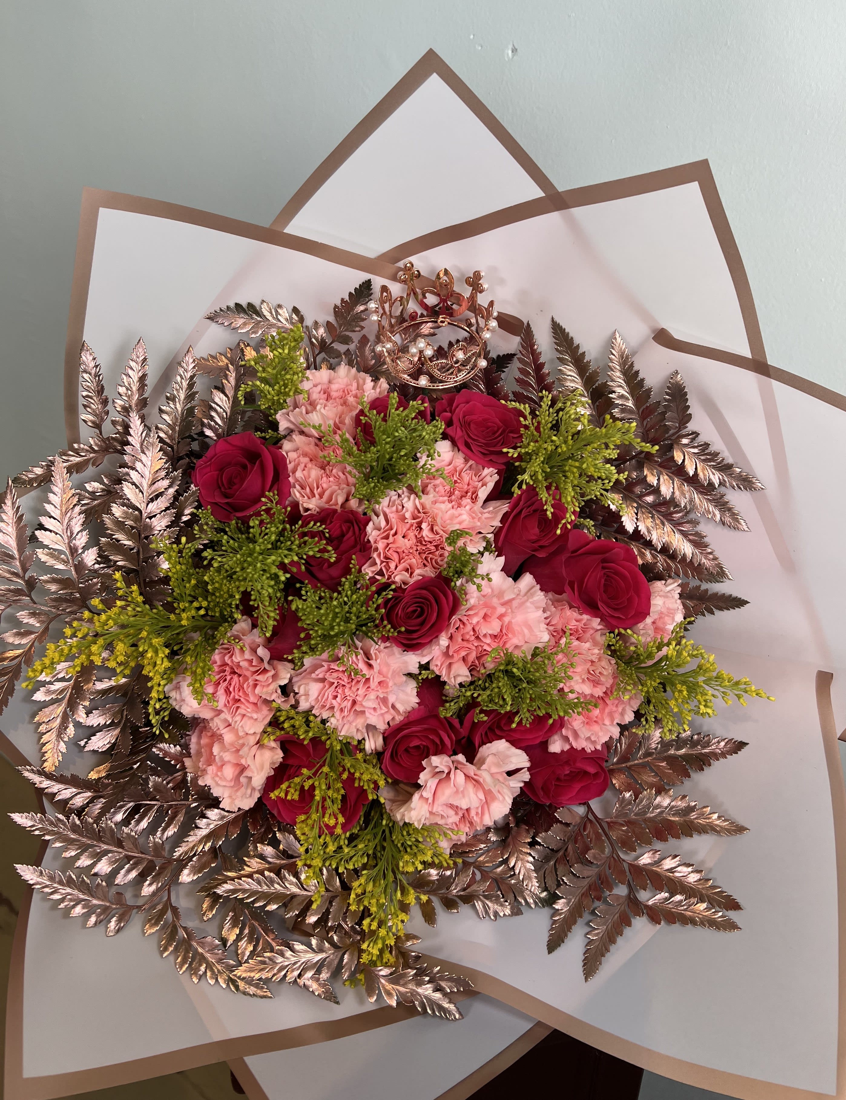 Roses And Carnations