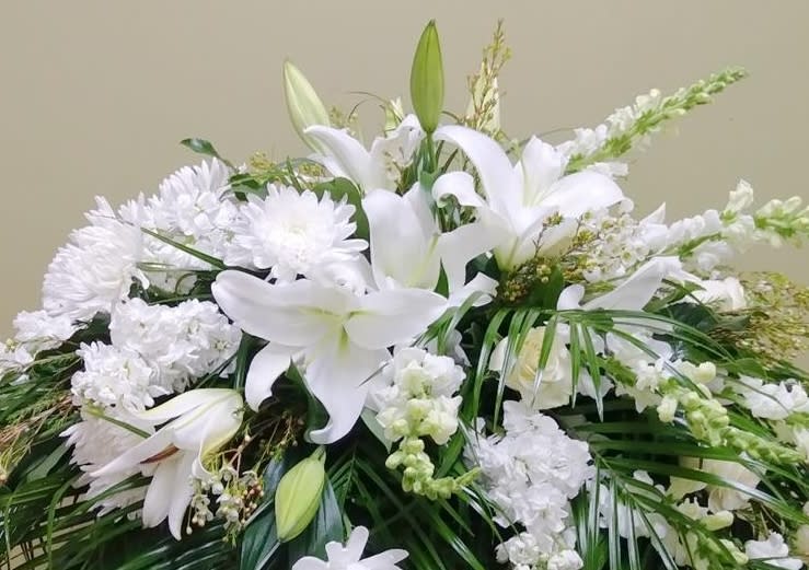 TAYLORS Florist Barrett's Flowers