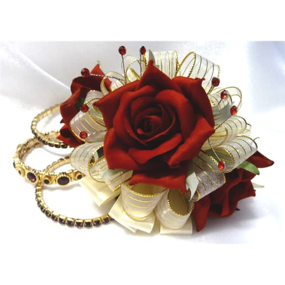 Ivory And Gold Red Rose Keepsake Corsage