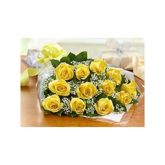 Dozen Yellow Rose Presentation Bouquet (Pickup Only) Flower Bouquet