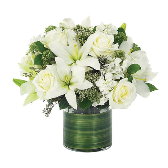 Lovely Lily & Roses Bouquet-All White