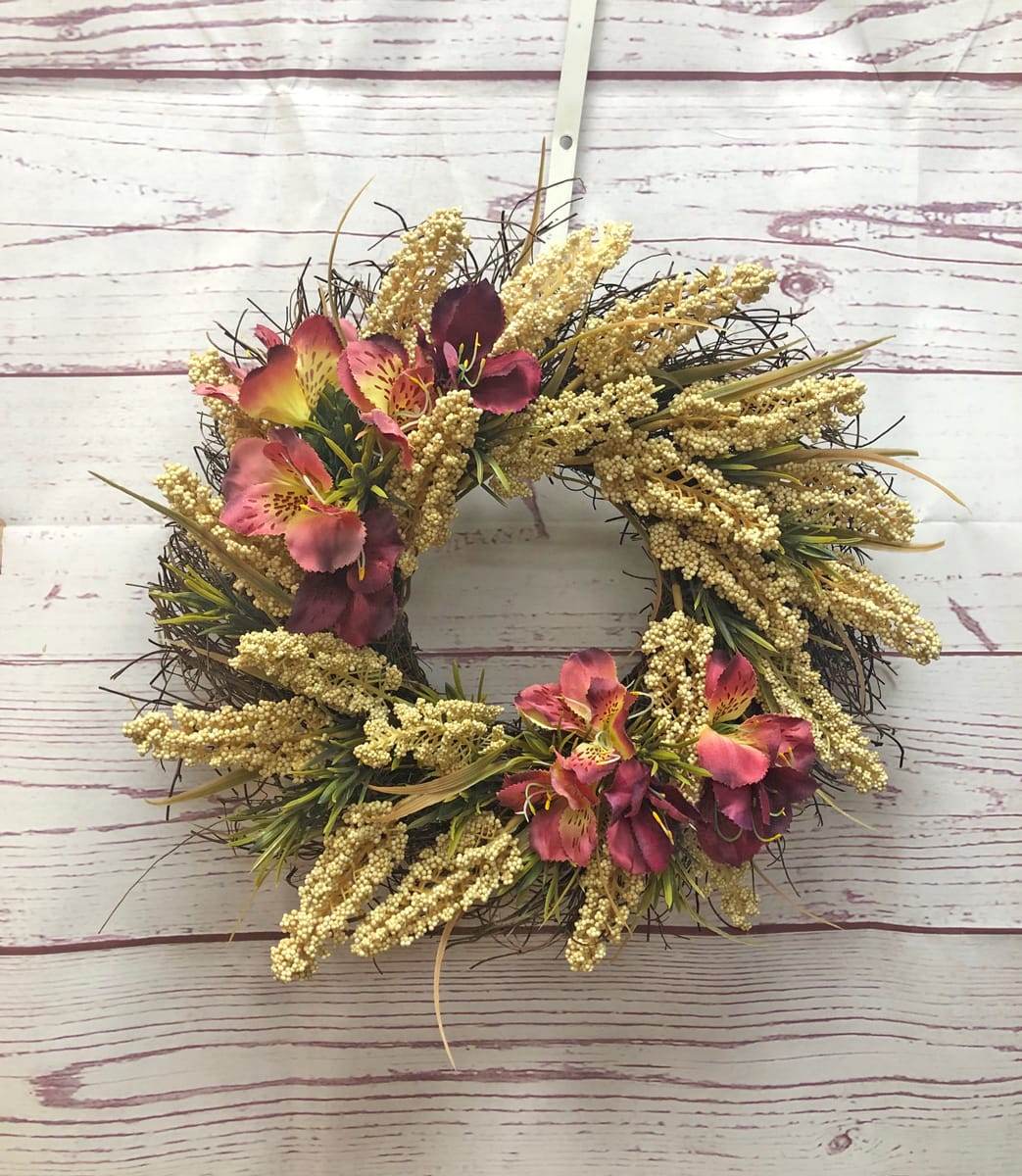 Beautifully Beige Silk (Artificial) Wreath Flower Bouquet