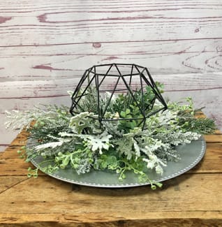 Geometric Winter Silk (artificial) Centerpiece