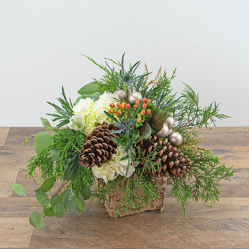 Holiday Spirit Flower Bouquet