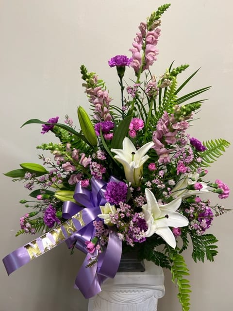 Heartfelt Tribute Flower Bouquet