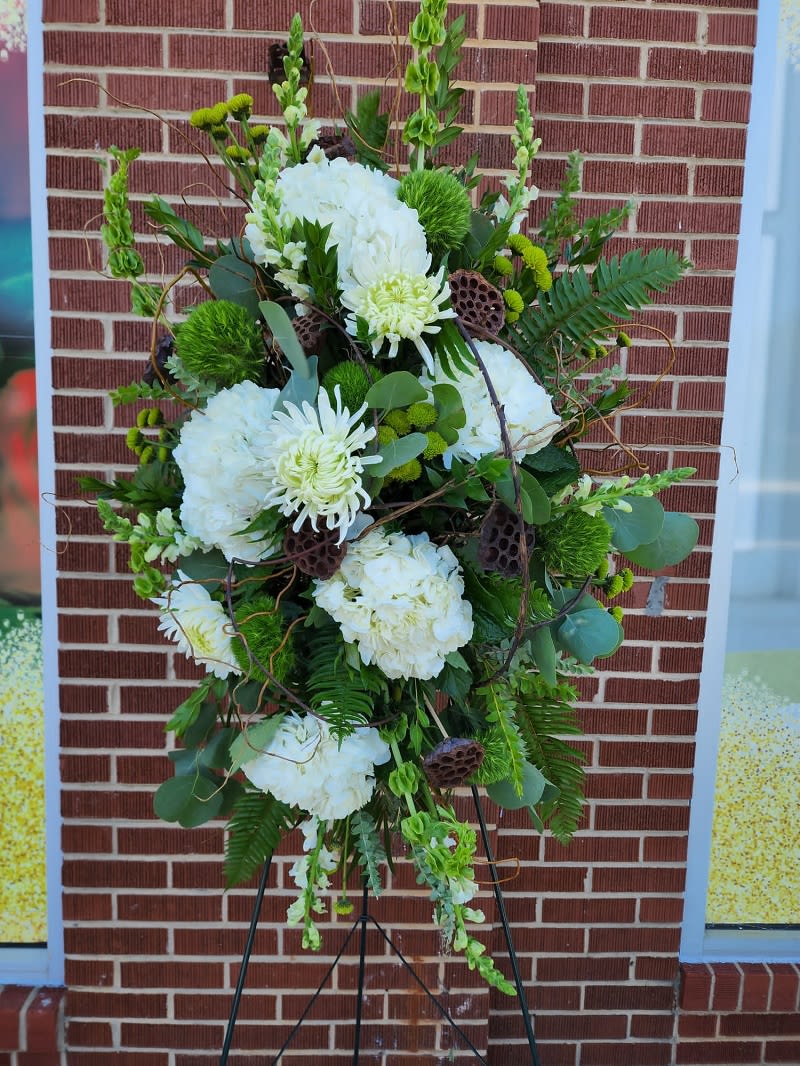 Natures Walk Sympathy Spray