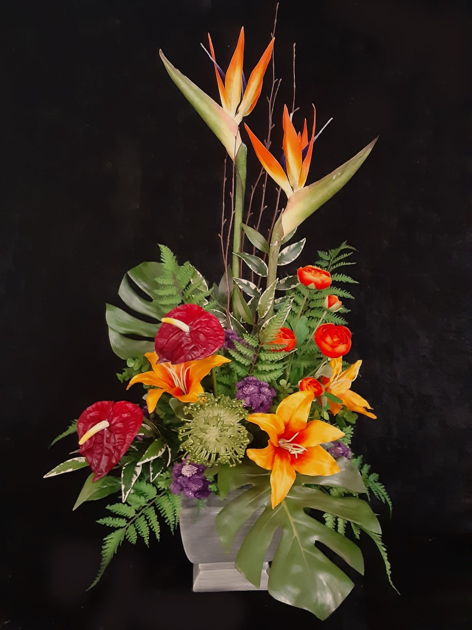 Paradise is Calling Bouquet Permanent