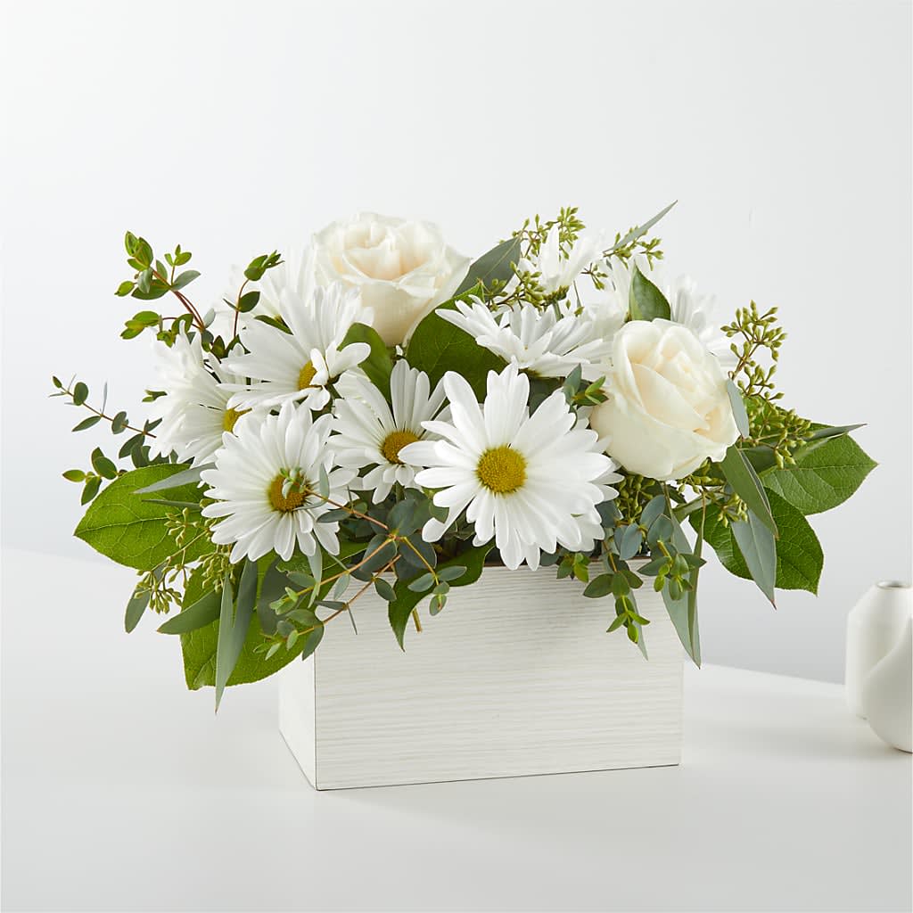 Fresh Linen Box Bouquet Flower Bouquet