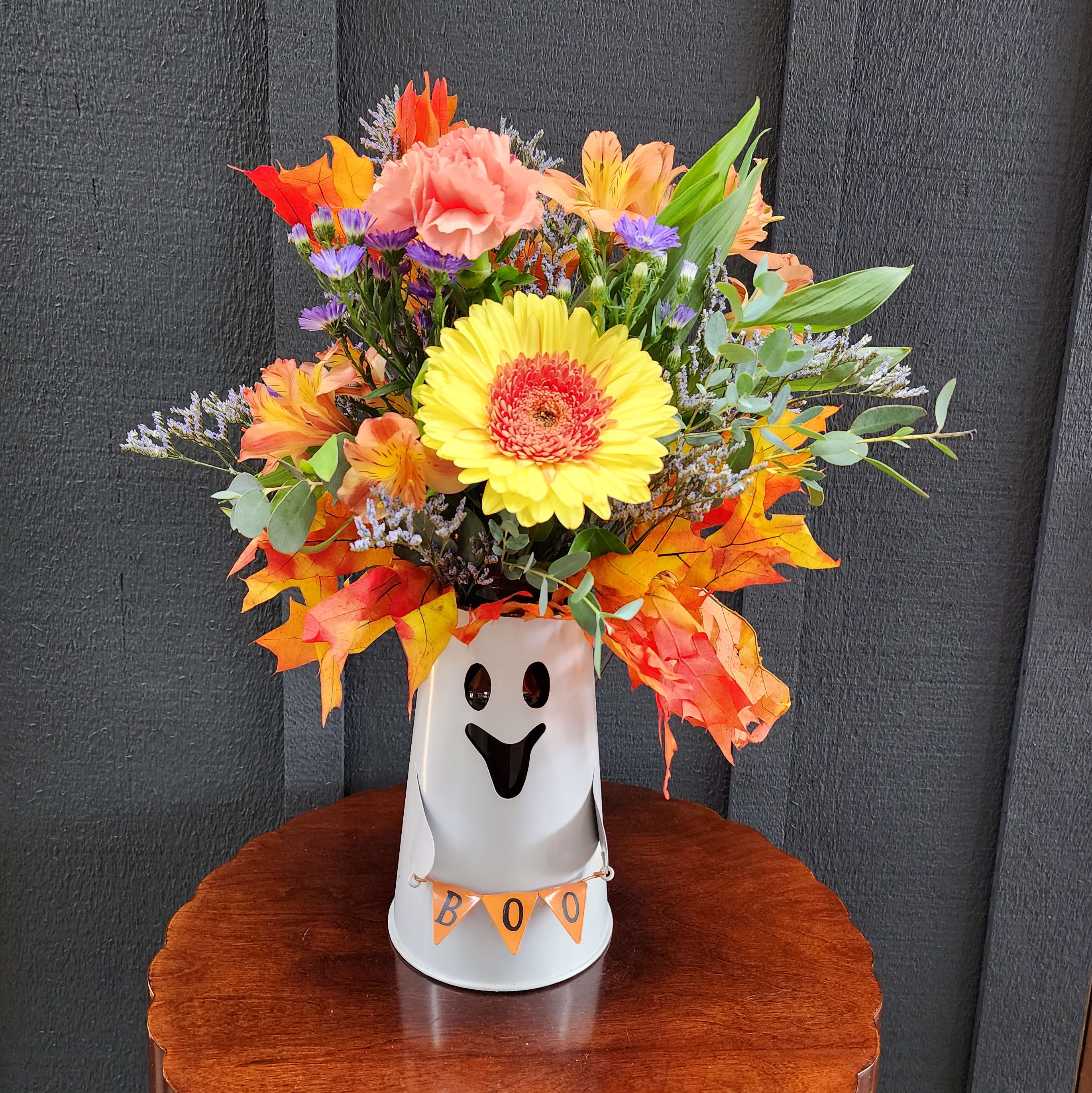 Small Boo Ghost Tin Flower Bouquet