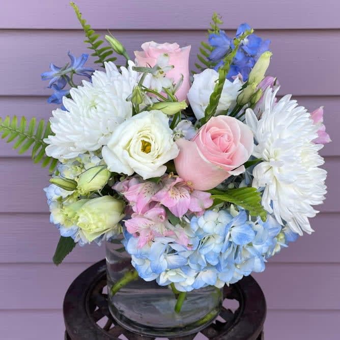Pastels Low Flower Bouquet