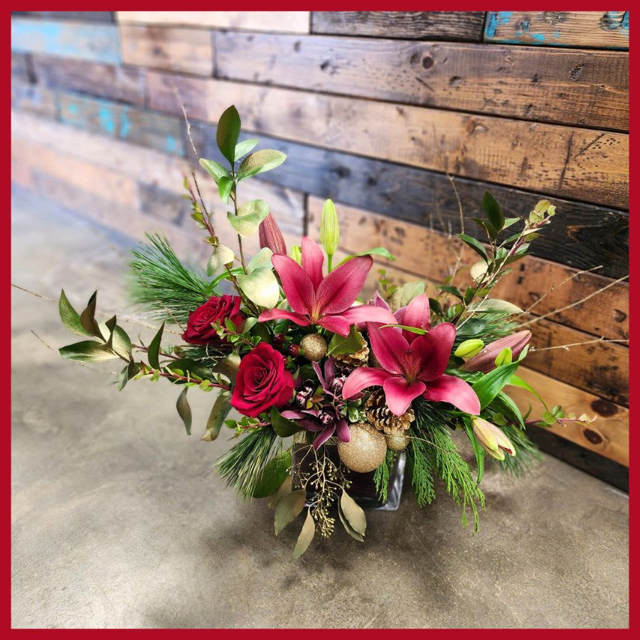 Christmas Gilded Lily