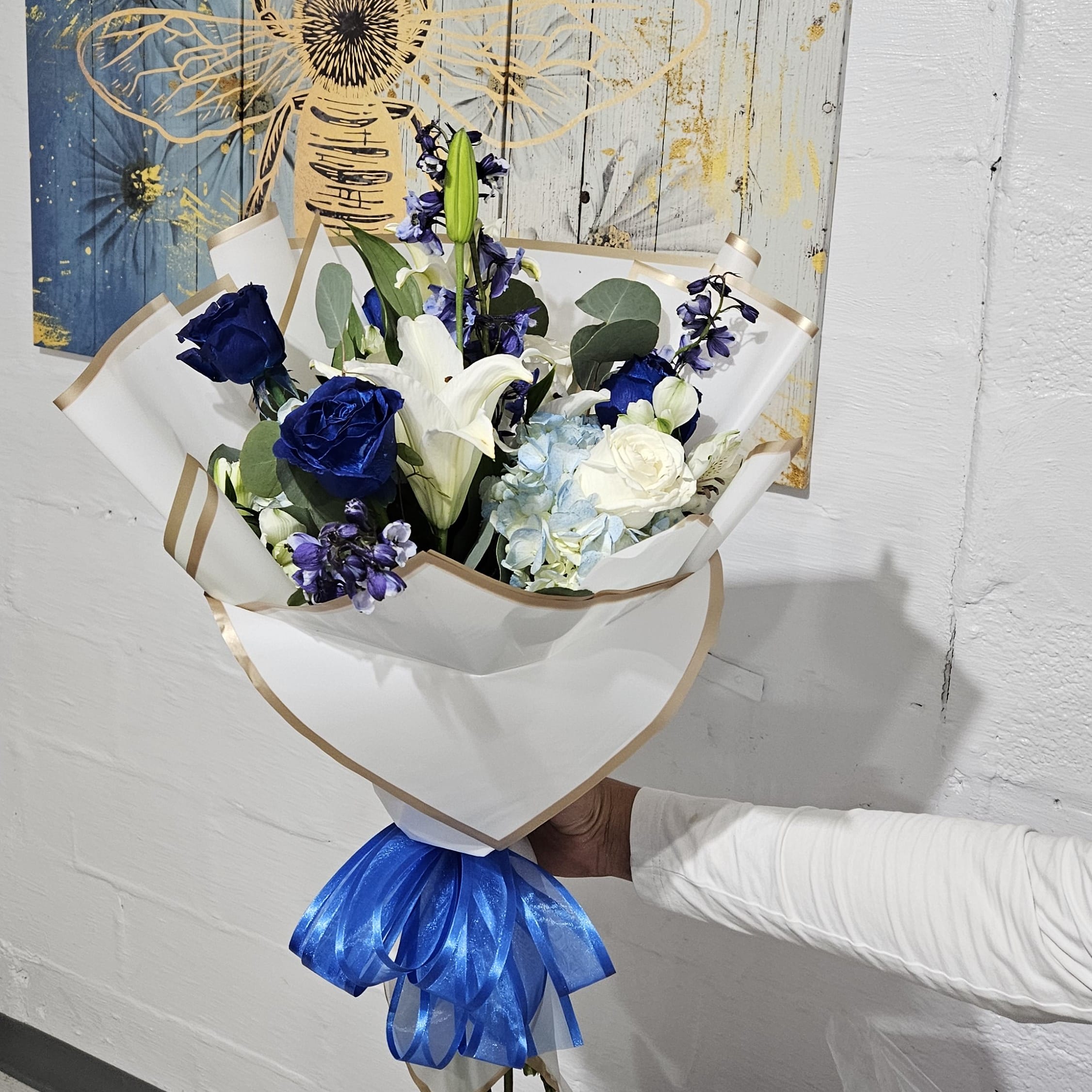 My Love In Your Hands-Choose Color Flower Bouquet