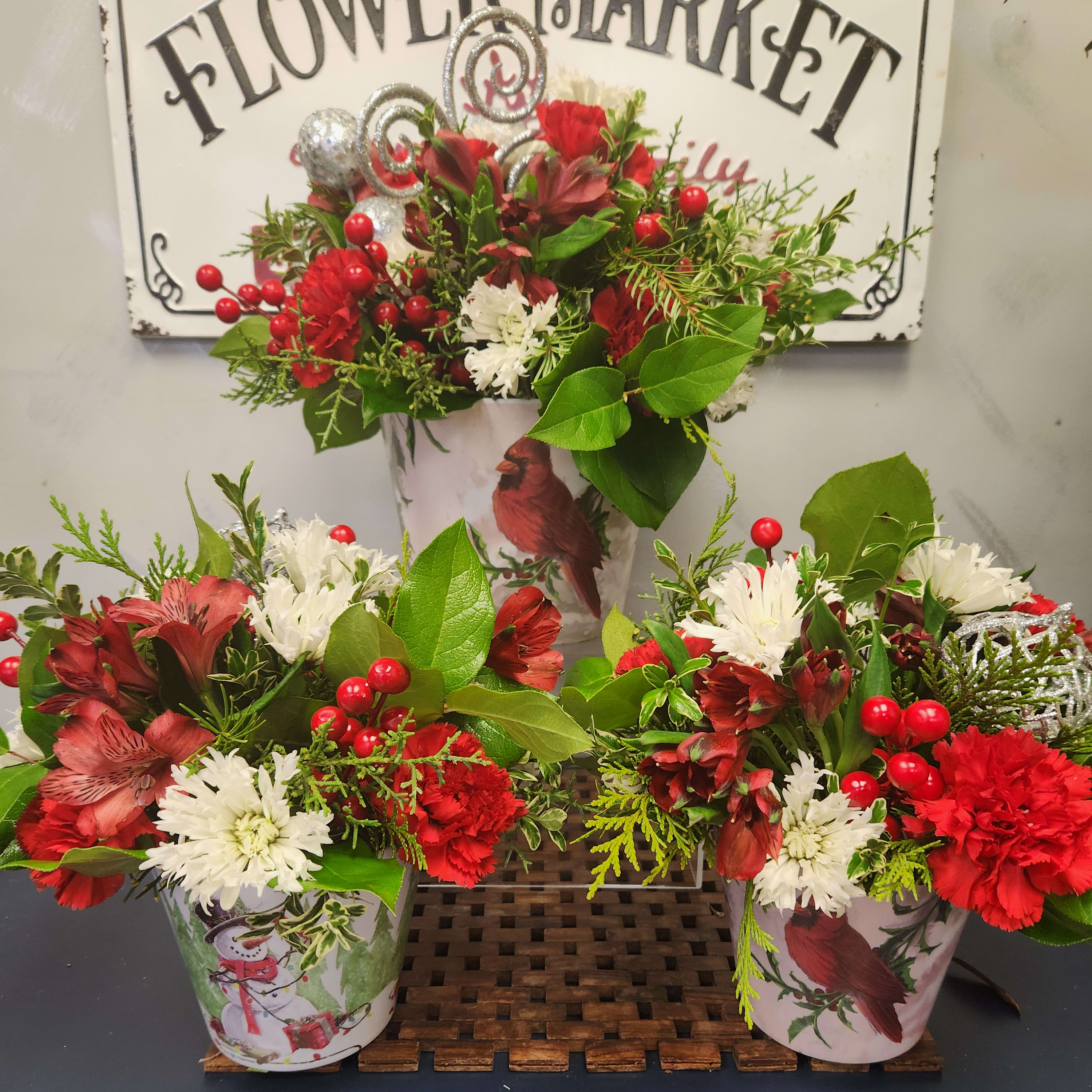 Holiday Cardinal Floral Collection