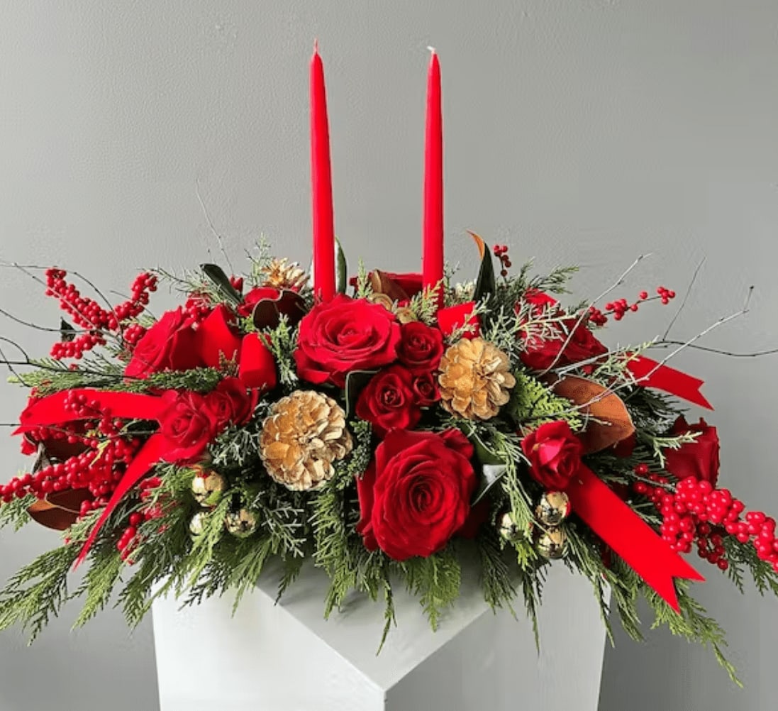 Very Mery Christmas Centerpiece with Candles