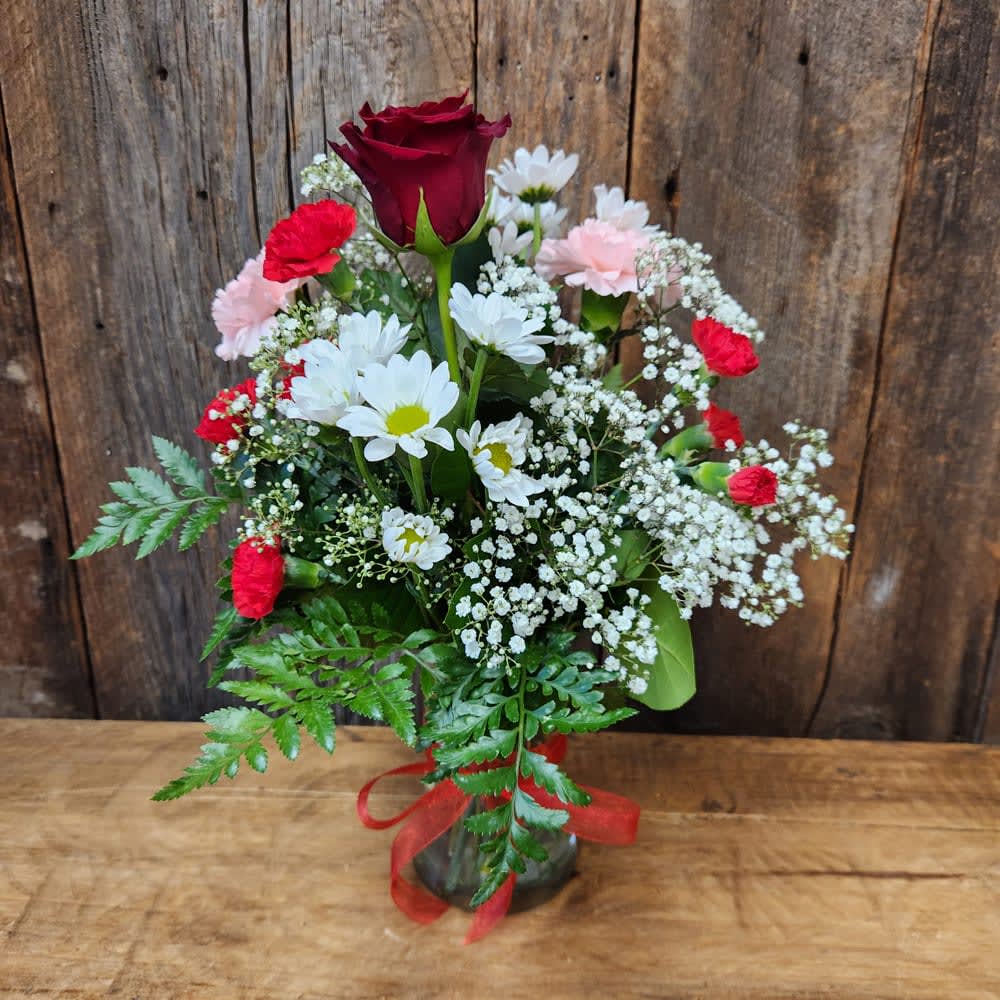 Judys Country Valentine Flower Bouquet