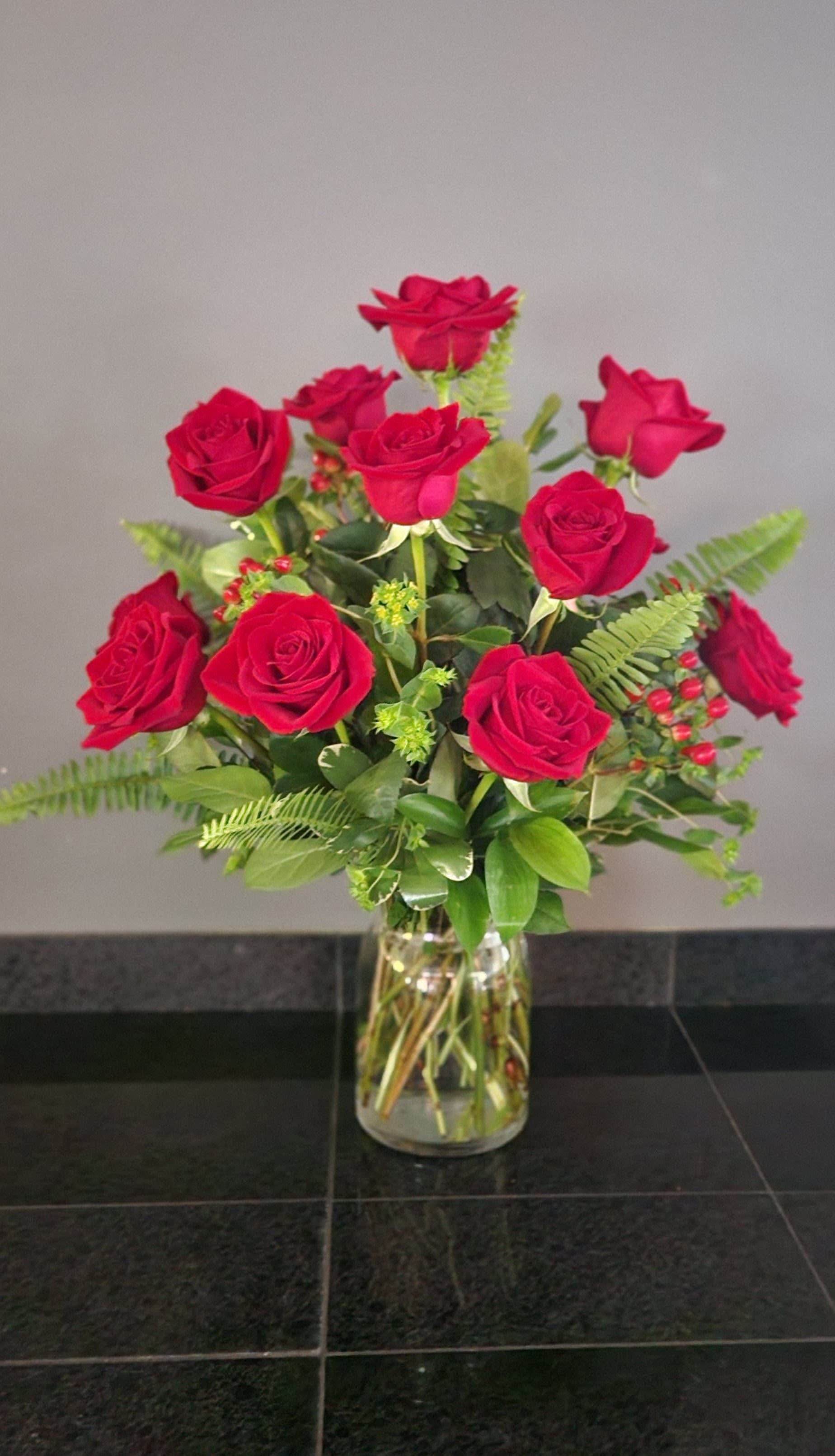 Long Stemmed Red Roses