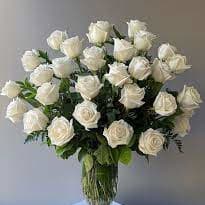 2 1/2 Dozen White Roses