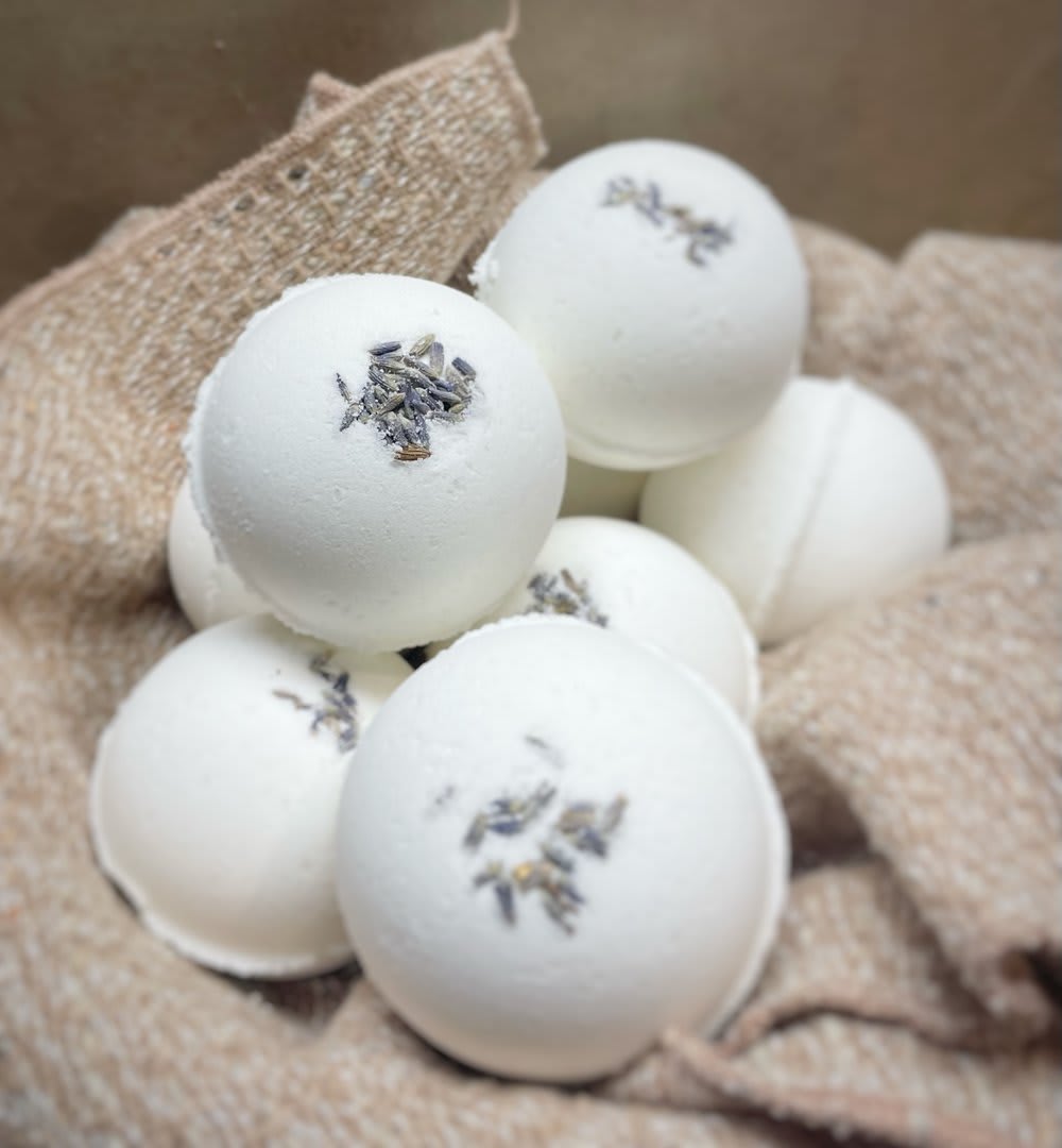 All-Natural Bath Bomb