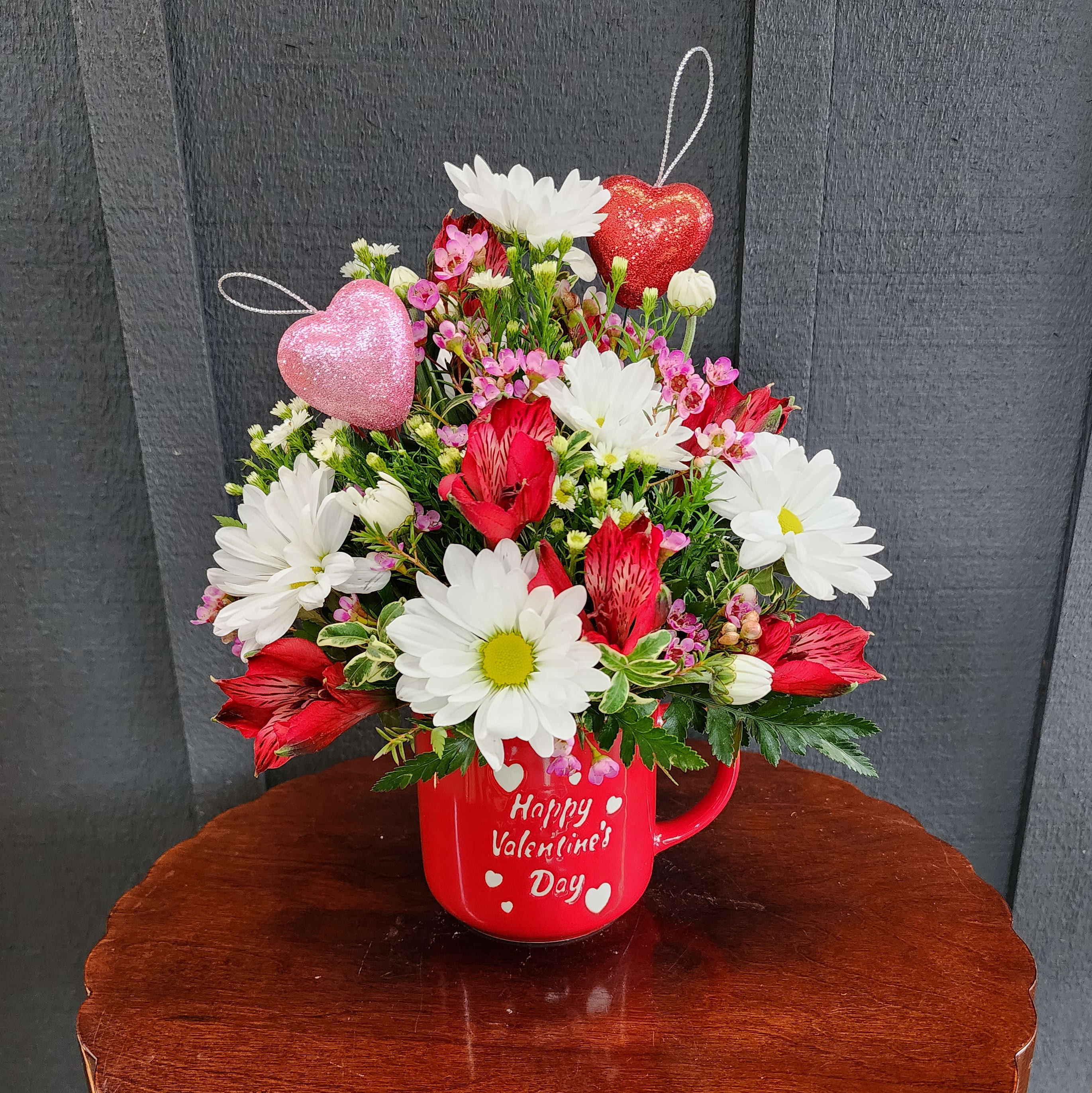 Love Mug Valentine Flower Bouquet