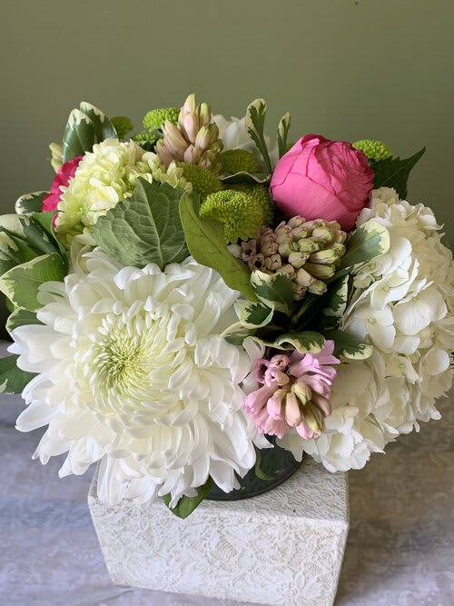 Love You Vase Arrangement Flower Bouquet