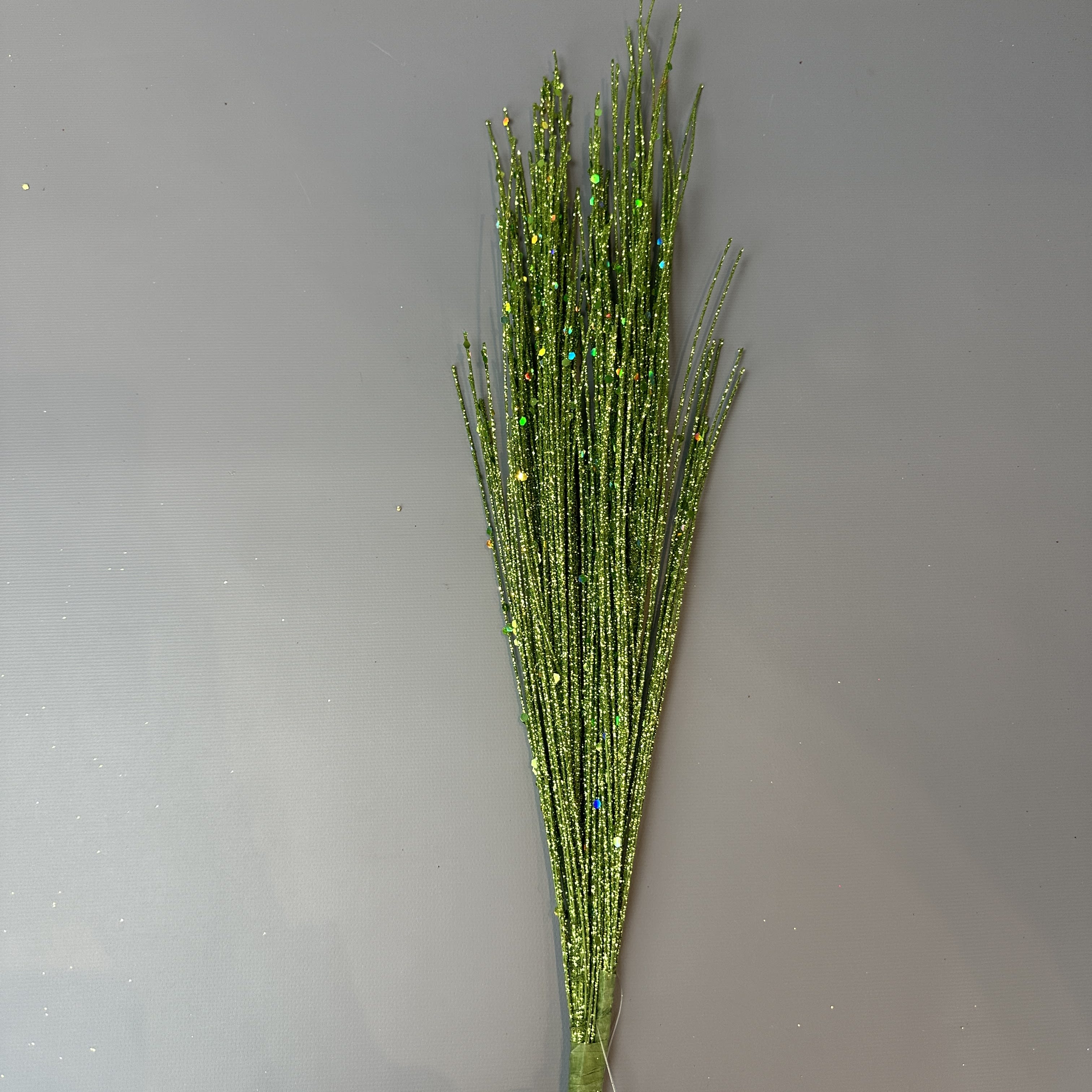 SEQUIN/GLITTER STRING GRASS STEM 30''L