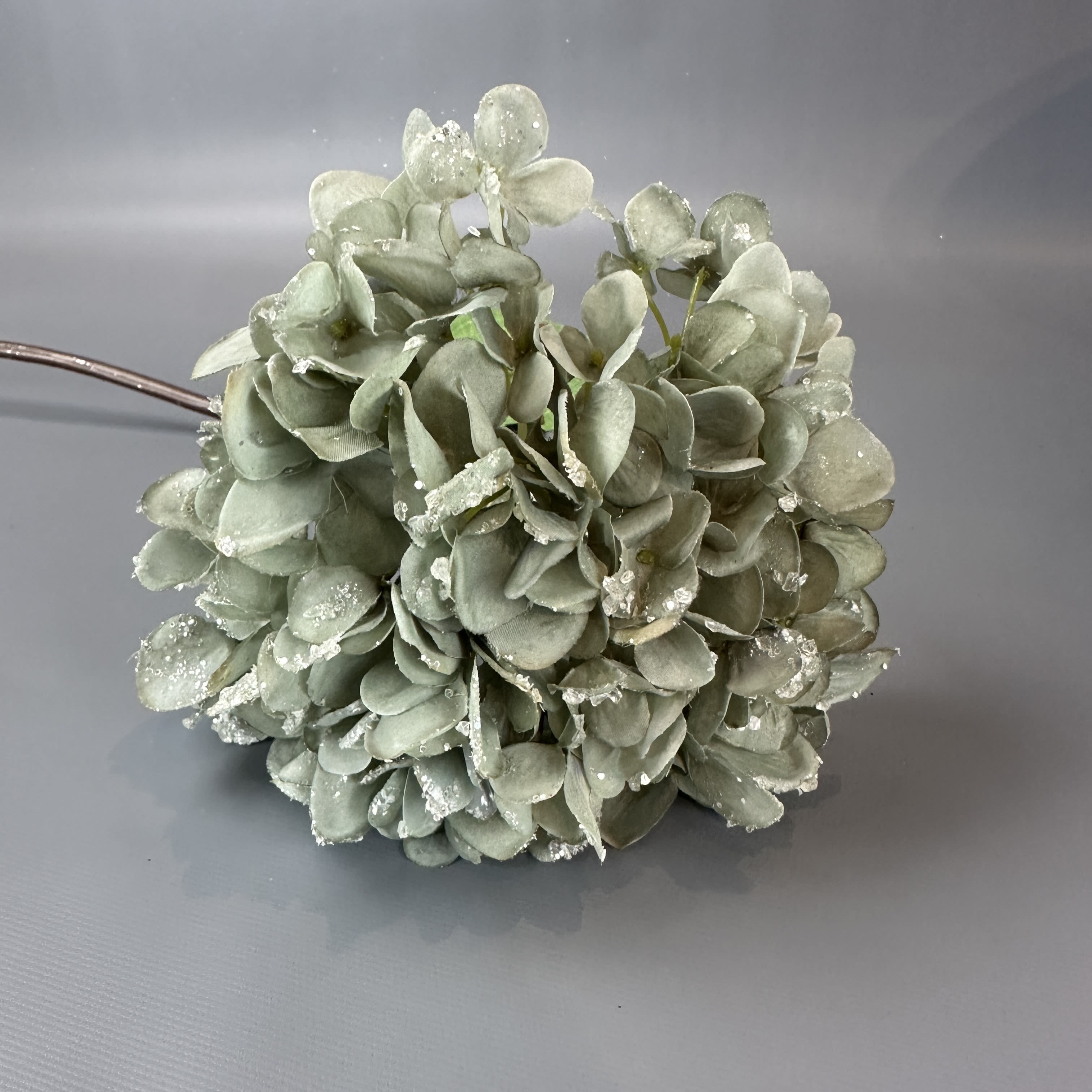 GREEN HOLIDAY HYDRANGEA 25''L