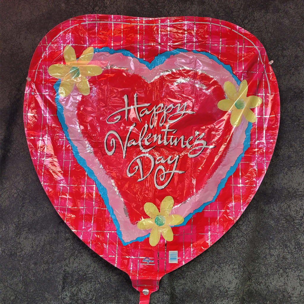 GABMVLG16 - 30" Big Heart Happy Valentines Day Flower Bouquet