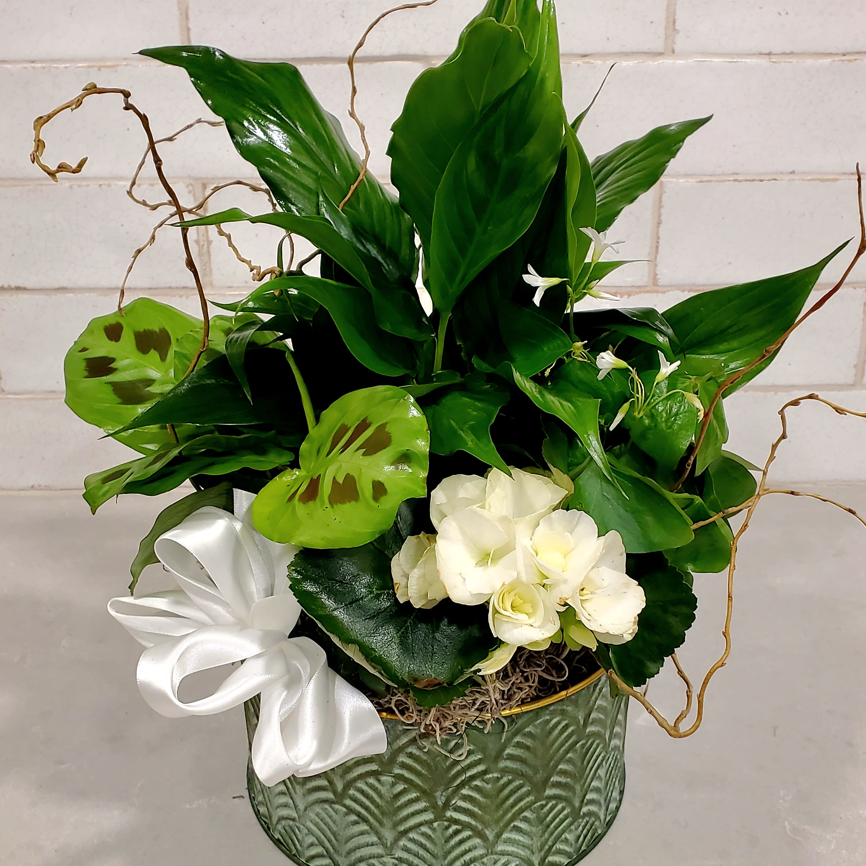 White Garden Flower Bouquet