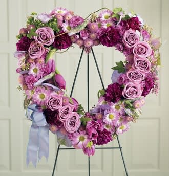 HEARFELT WREATH
