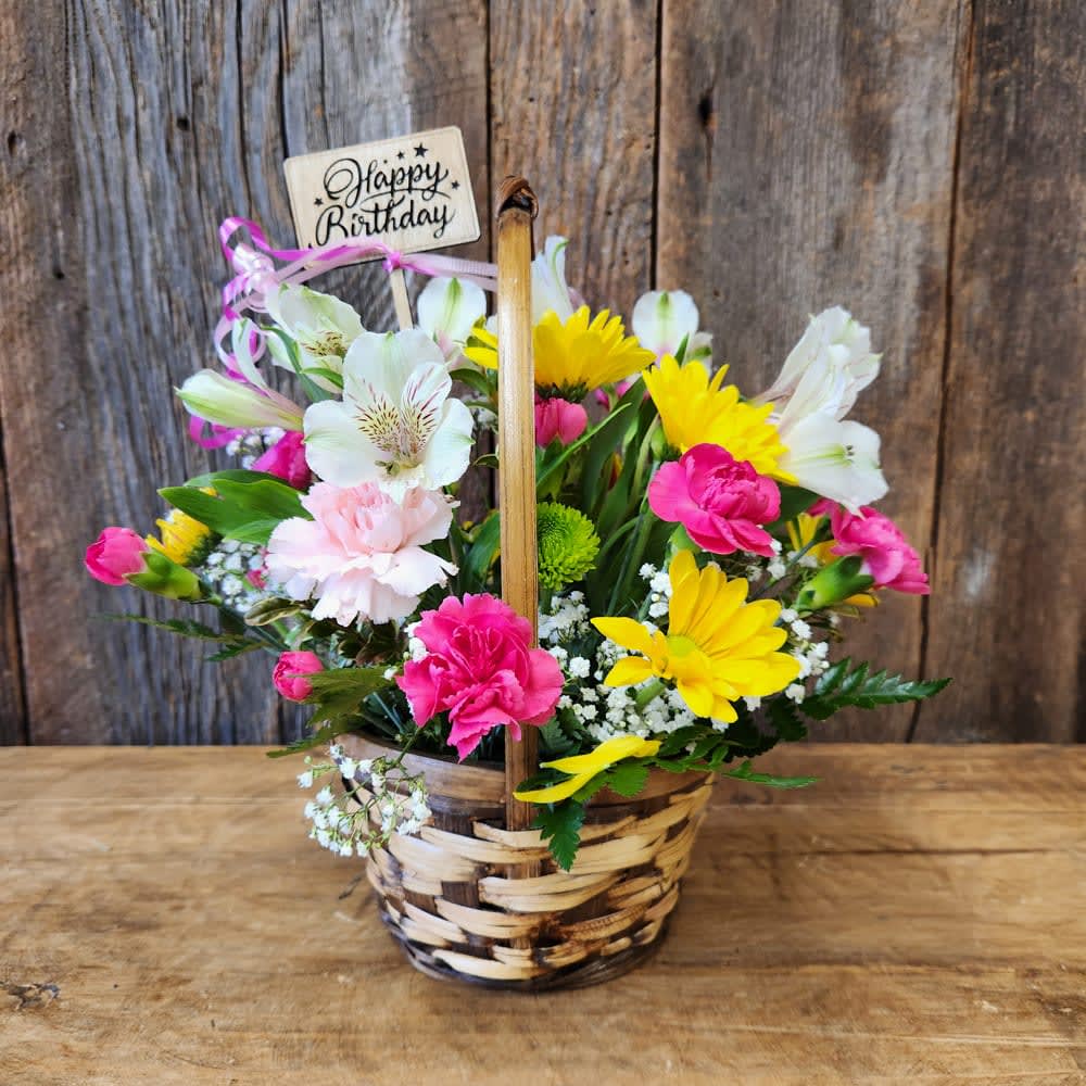 Judy's Medford Birthday Bouquet JMBBB