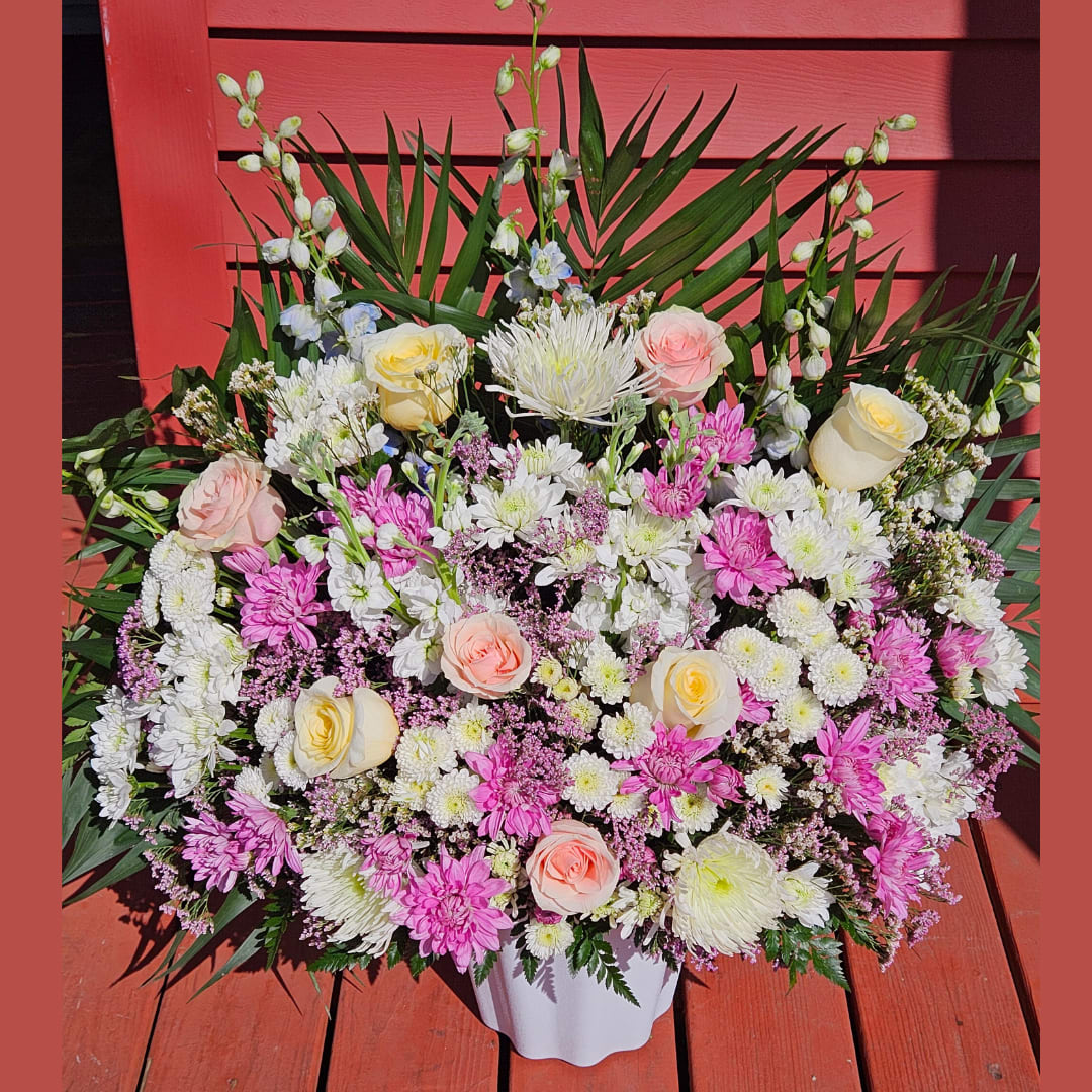Blushing Memories Flower Bouquet