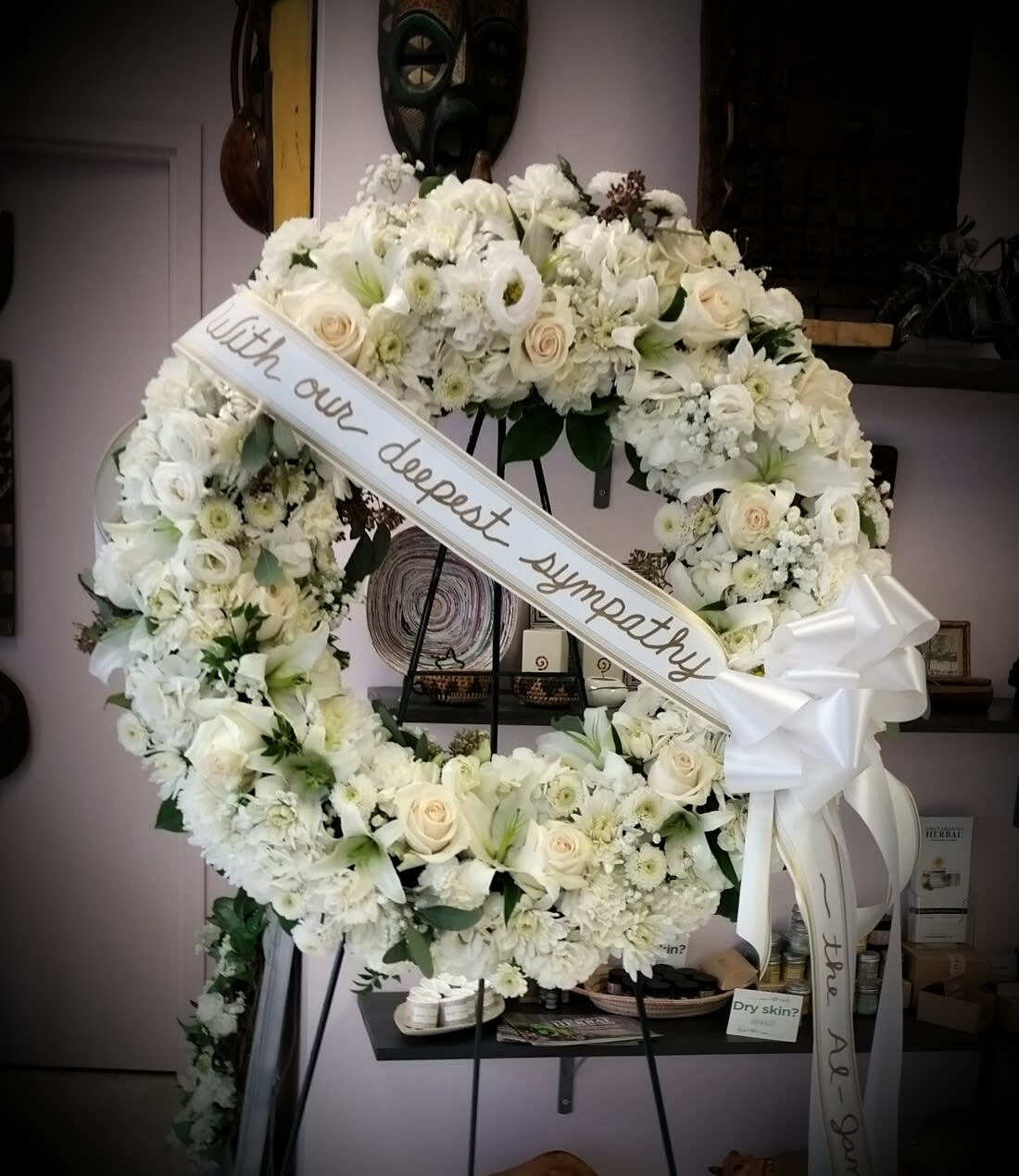 WHITE WREATH