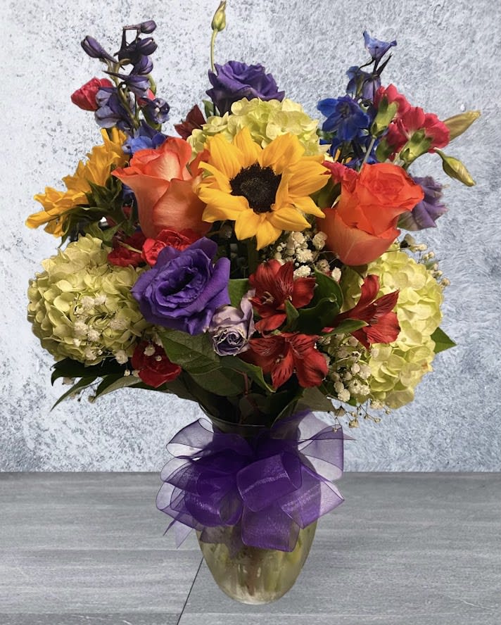 Mother's Day Upright Colorful Standard Flower Bouquet